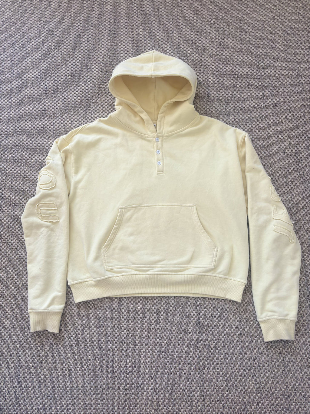 Jesus loves you hoodie (Baby Yellow)